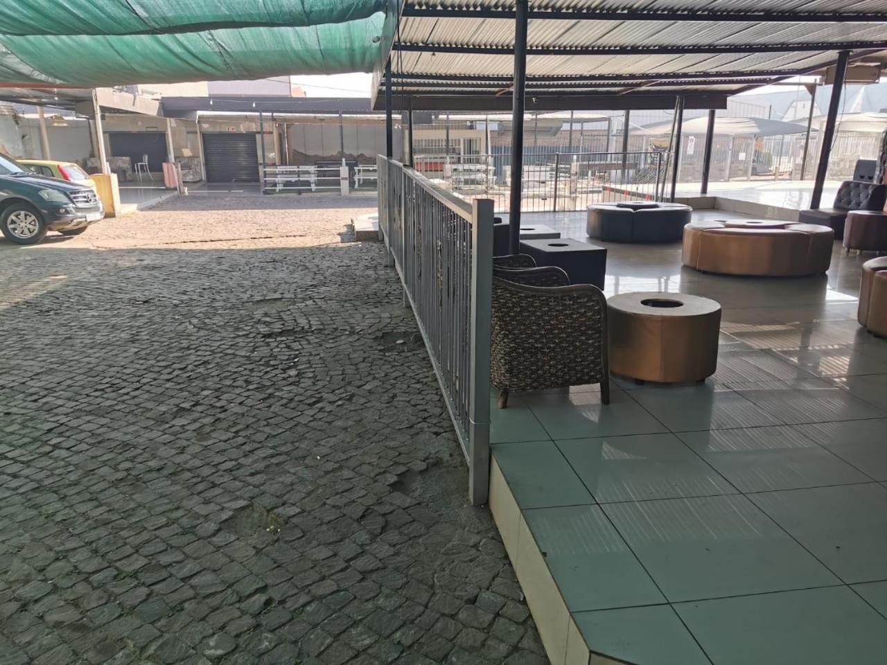 Ebony Guest House Pretoria-Noord Eksteriør bilde